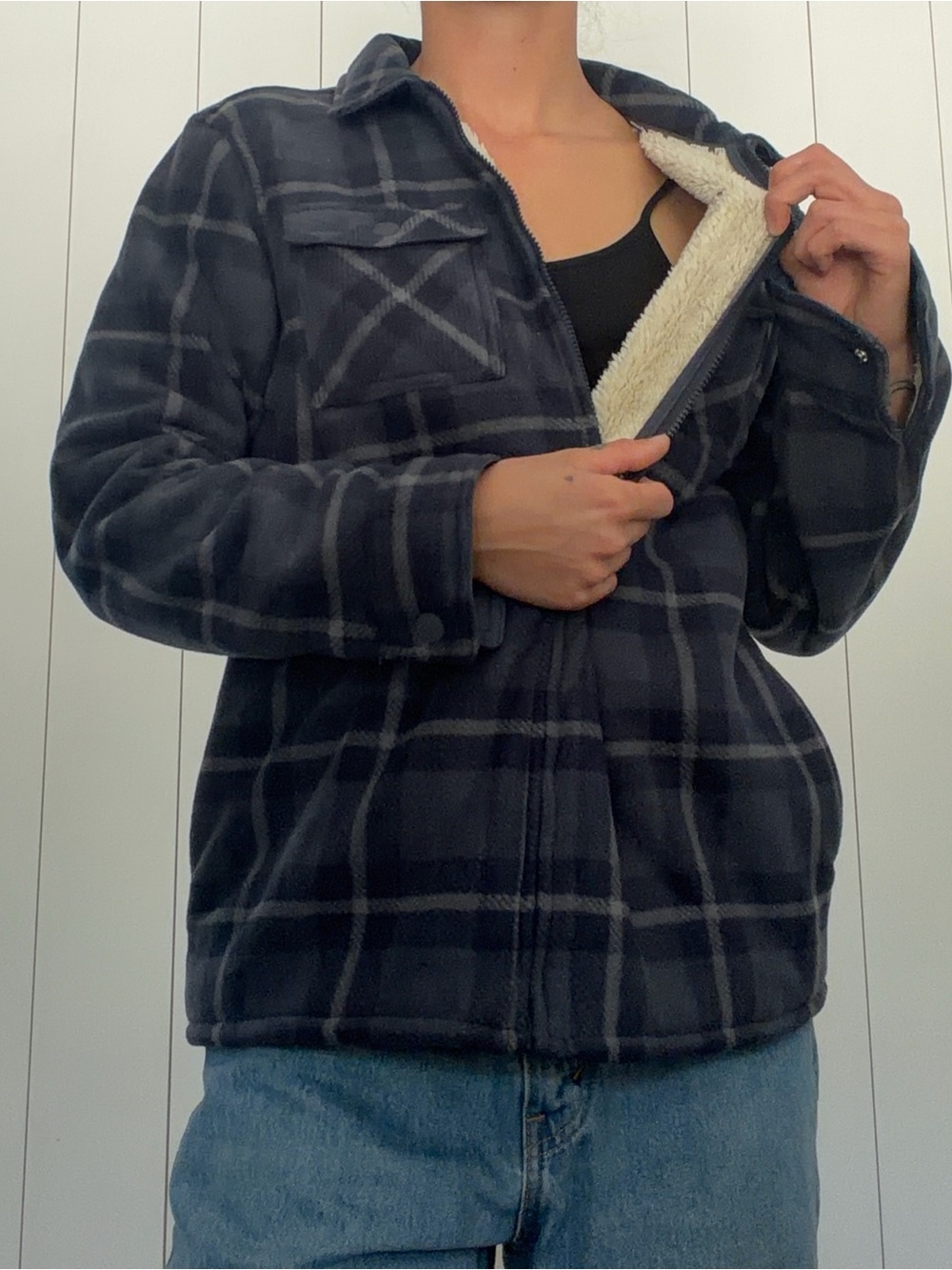 FLANNEL - Picture 3 of 5